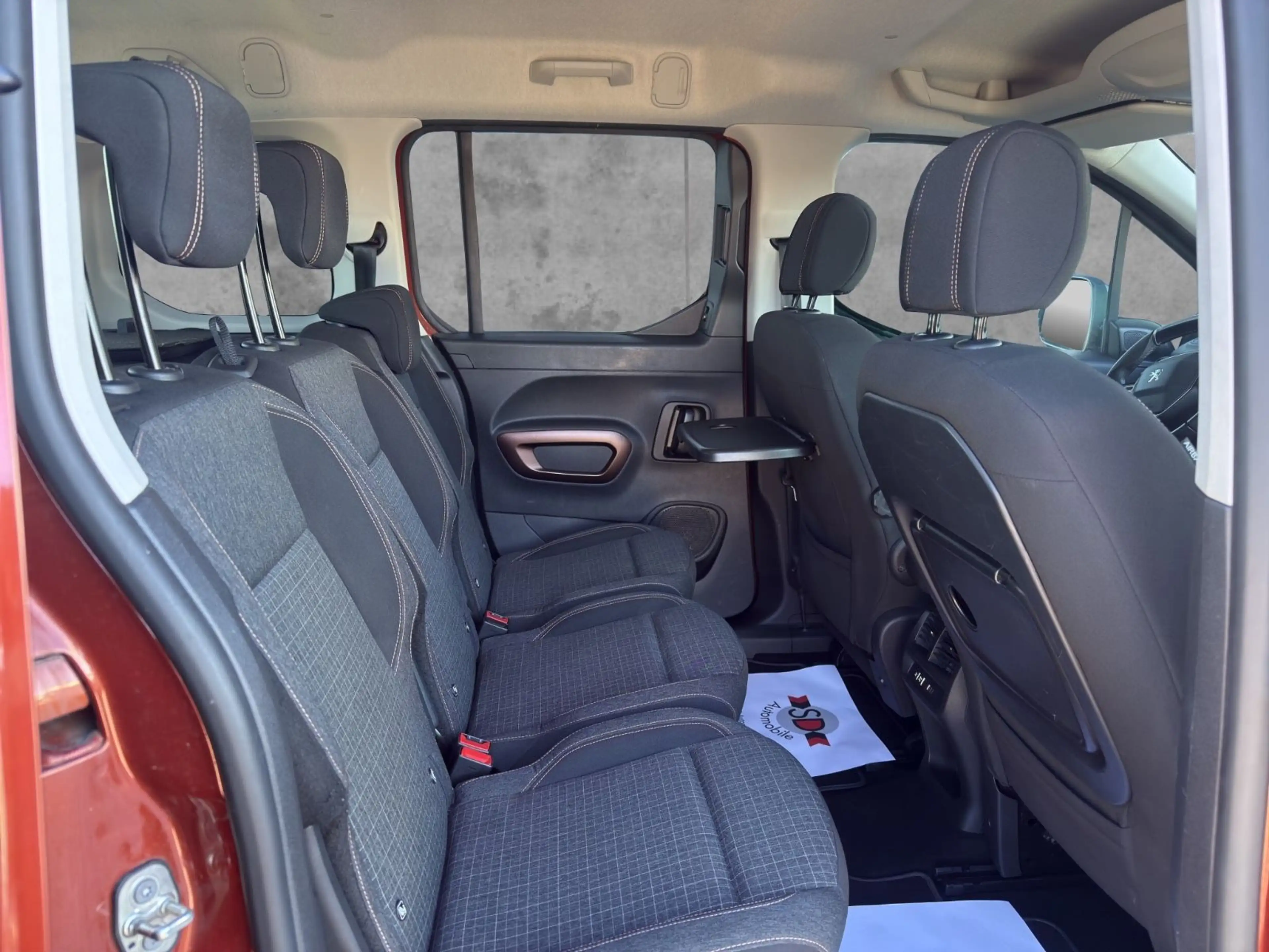 Peugeot Rifter PureTech 110 GT-Line LED Navi DAB 1-Hand — photo 6