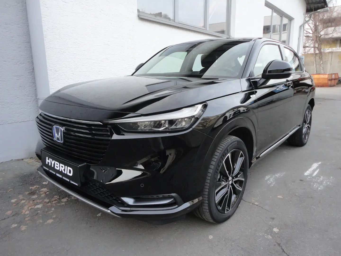 Honda HR-V 1,5 i-MMD Hybrid 2WD Advance Schwarz - 1