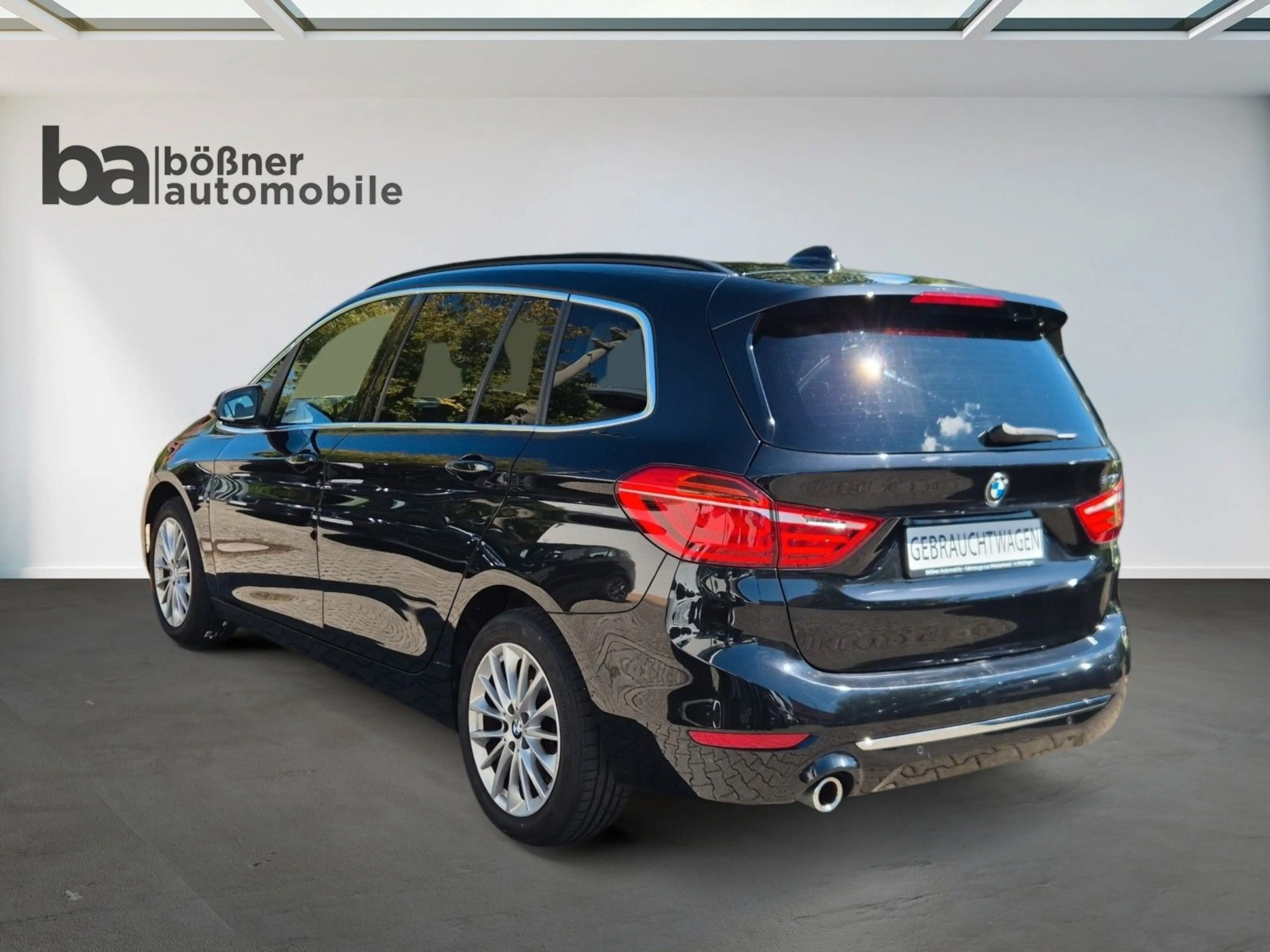 BMW 218 Luxury Line 7-Sitzer/Leder/LED — photo 4