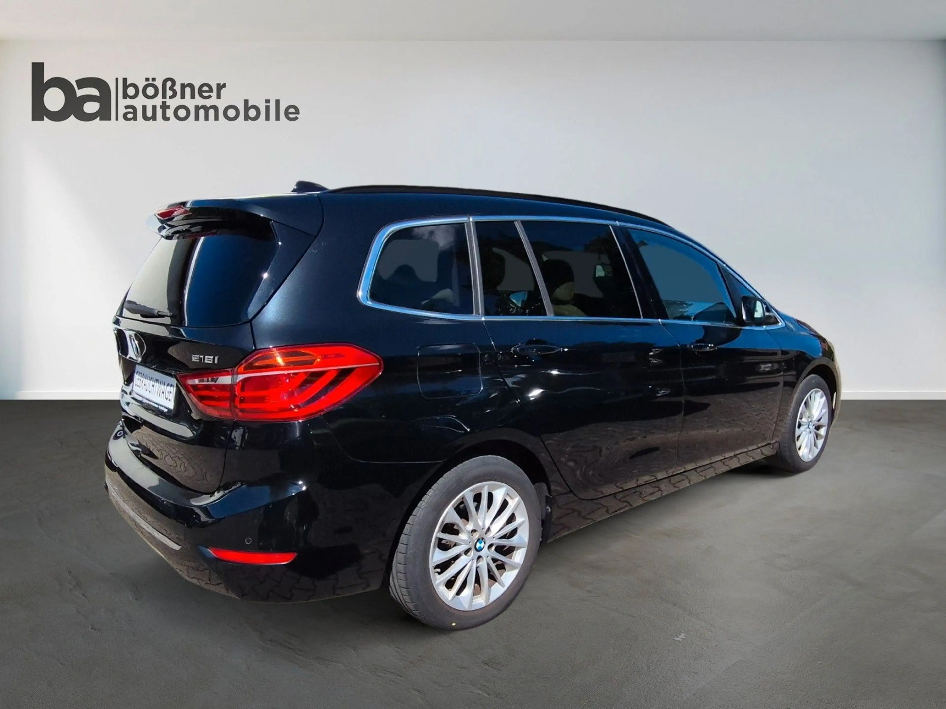 BMW 218 Luxury Line 7-Sitzer/Leder/LED — photo 3