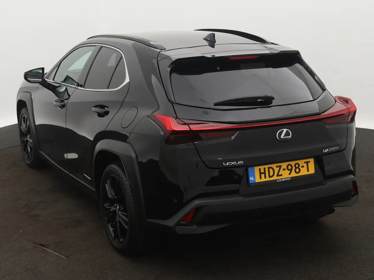 Lexus UX 250h Black Edition | Dodehoekdetector | 18" LM Velgen | Zwart - 2
