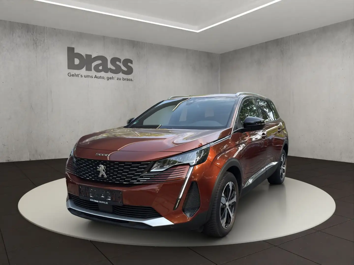 Peugeot 5008 Allure Pack 130 EAT8 Marrón - 1