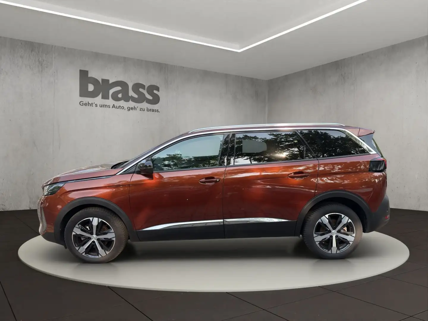 Peugeot 5008 Allure Pack 130 EAT8 Marrón - 2