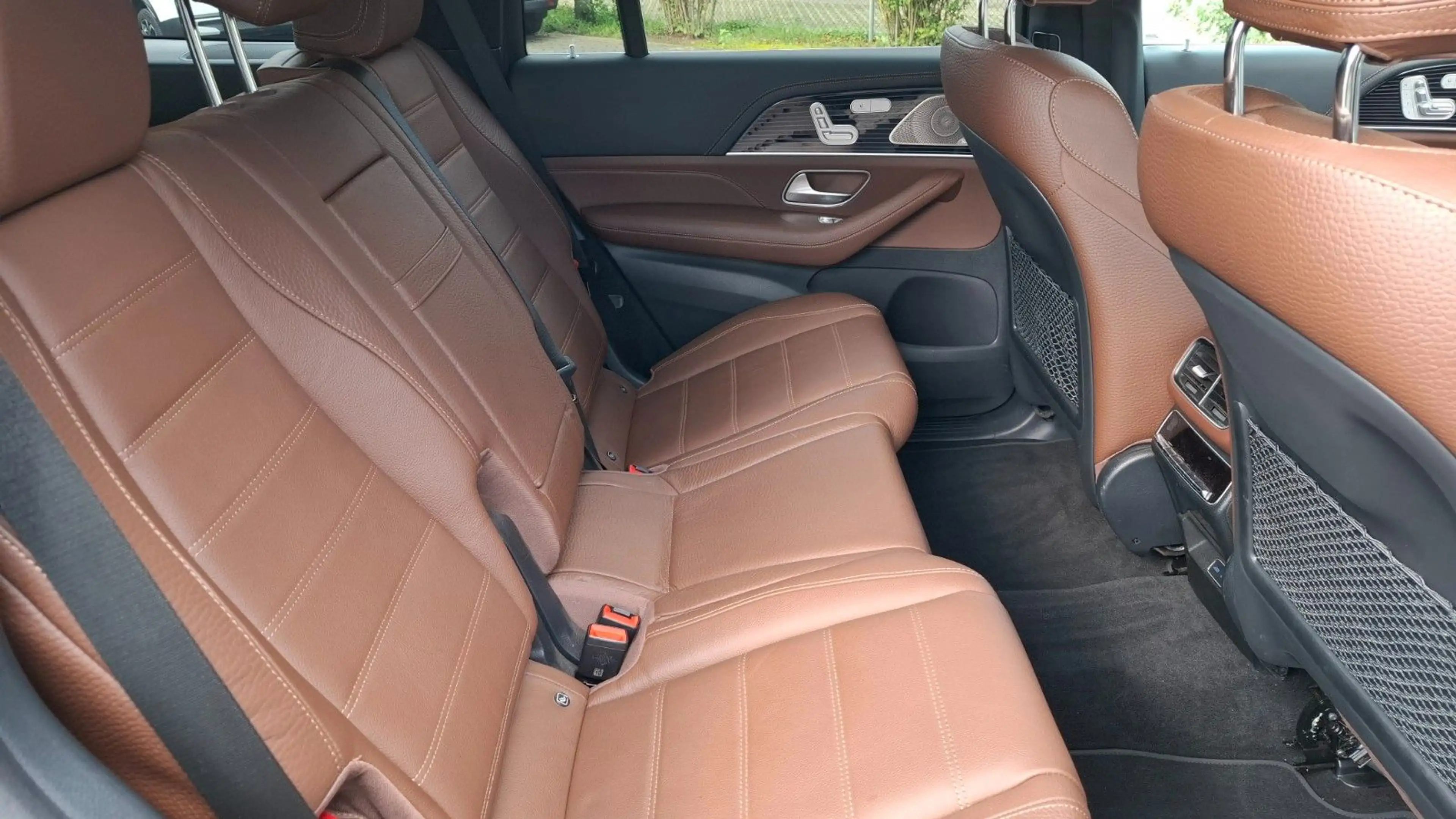 Mercedes-Benz GLS 350 d 4Matic PANO LEDER BRAUN MB GARANTIE — photo 15