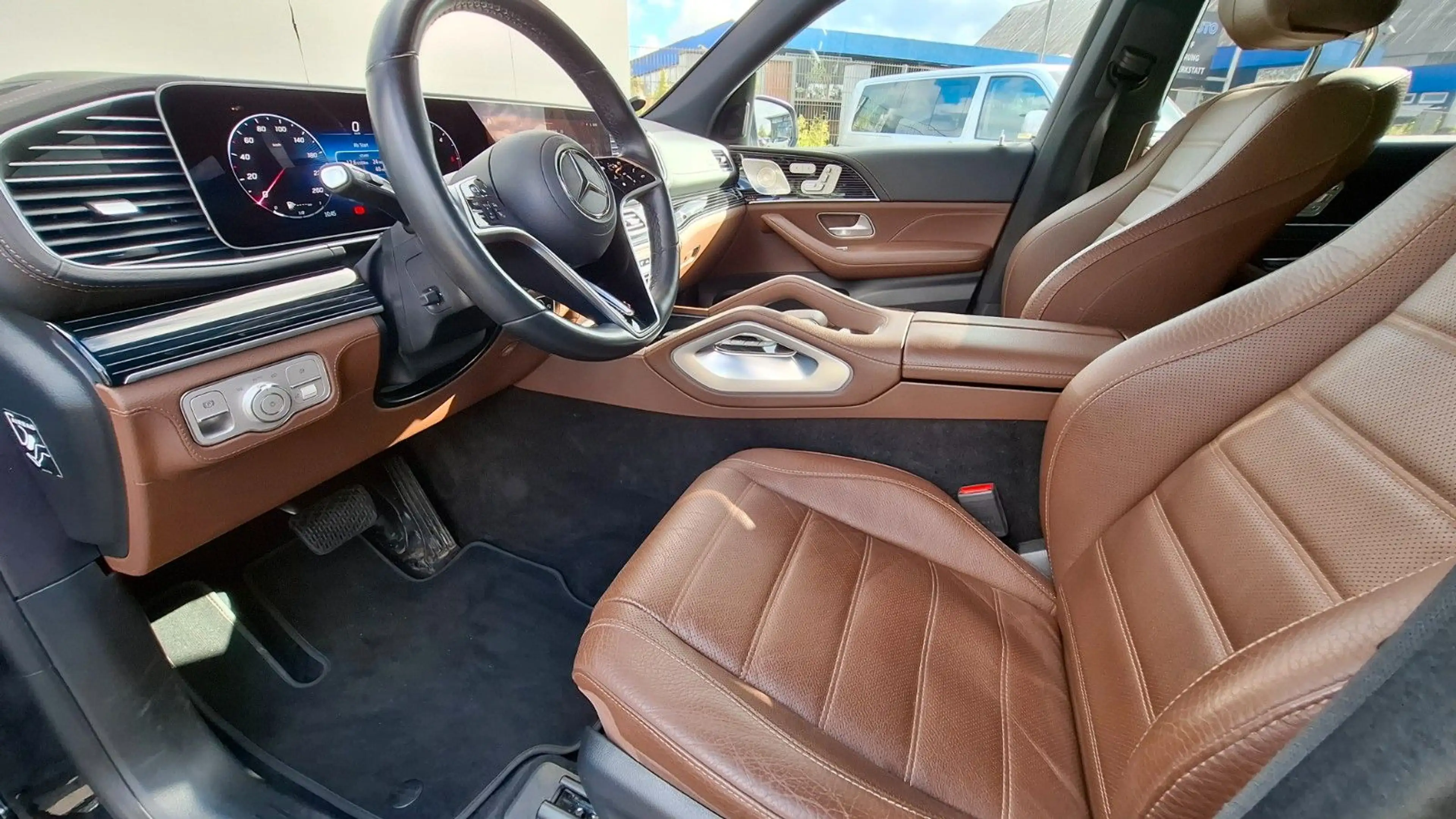 Mercedes-Benz GLS 350 d 4Matic PANO LEDER BRAUN MB GARANTIE — photo 13