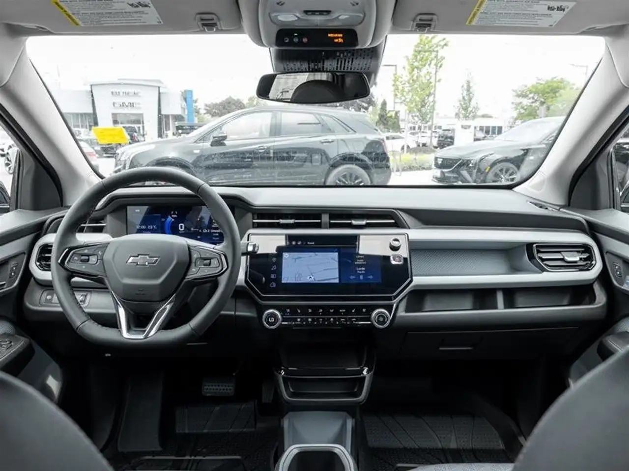 Chevrolet Bolt photo Chevrolet Bolt