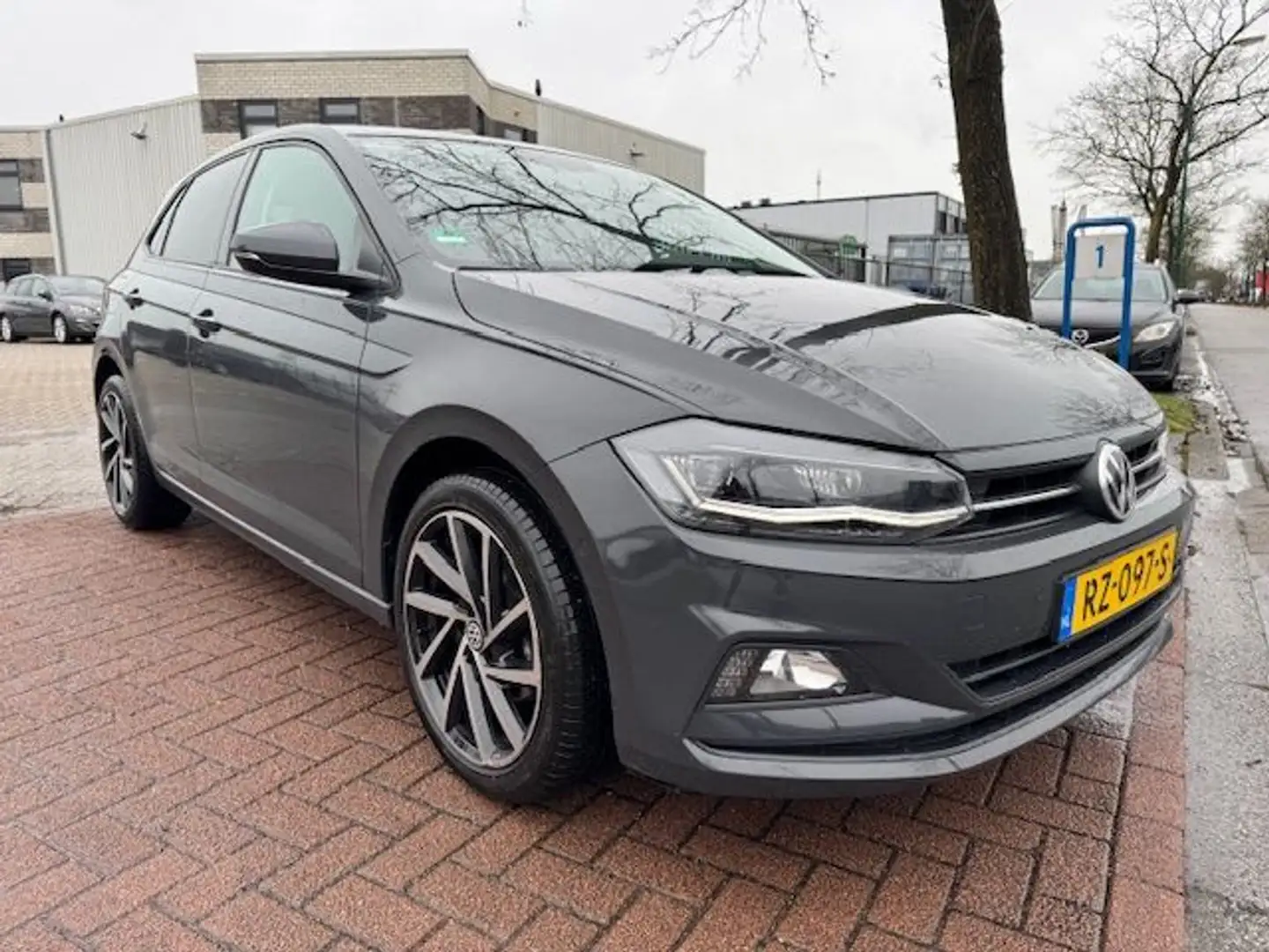 Volkswagen Polo 1.0 TSI 5deurs Comfortline Airco/ECC,Navigatie,Vir Grau - 1