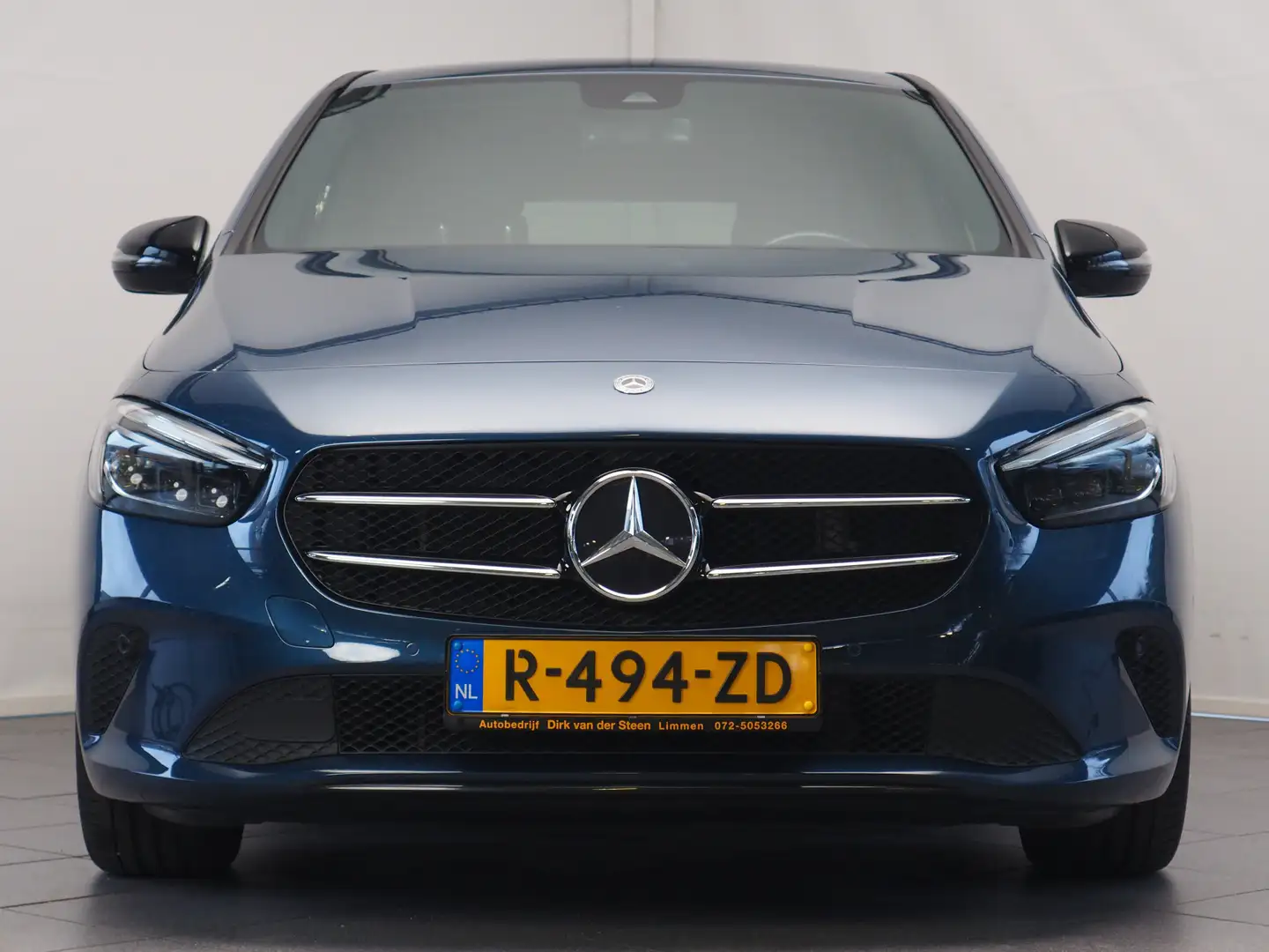 Mercedes-Benz B 200 Premium Plus | Noodremassistent | Stoelverwarming Blauw - 2
