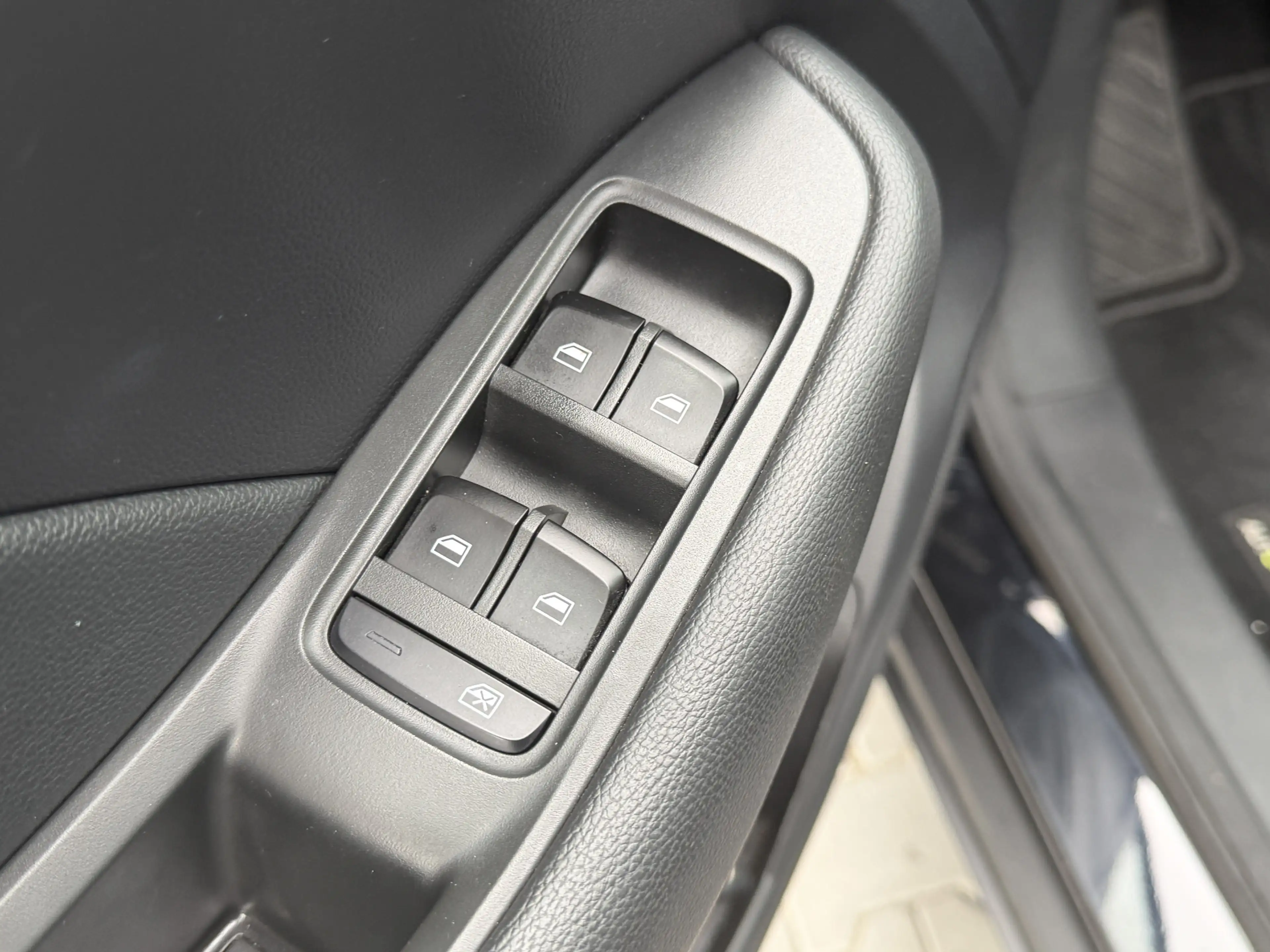 MG ZS MG BWJ 12-2020 | EV 150PK Luxury 45 kWh | LEER | P — photo 35