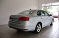 Volkswagen Jetta VI Comfortline Navi PDC Tempomat Klimaaut. Silver - thumbnail 4