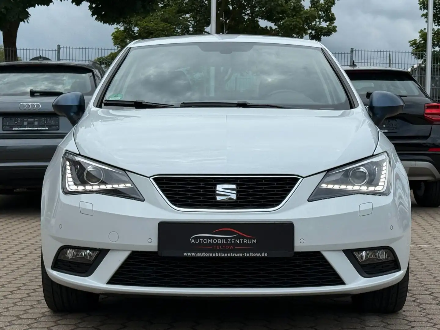 SEAT Ibiza 1.0 TSI DSG Connect *Bi-Xenon Tempomat Weiß - 2
