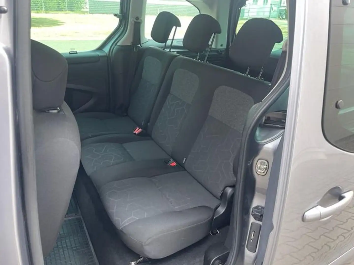 Peugeot Partner Partner 1.9 d XS Pack - 2