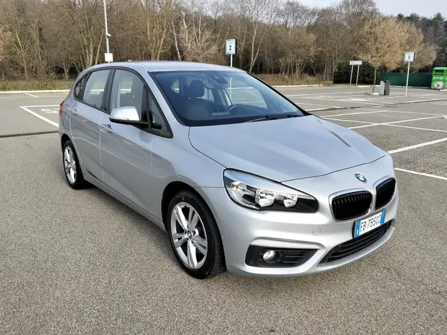 BMW 216 216d Automatic*Navi*Pdc*Euro 6