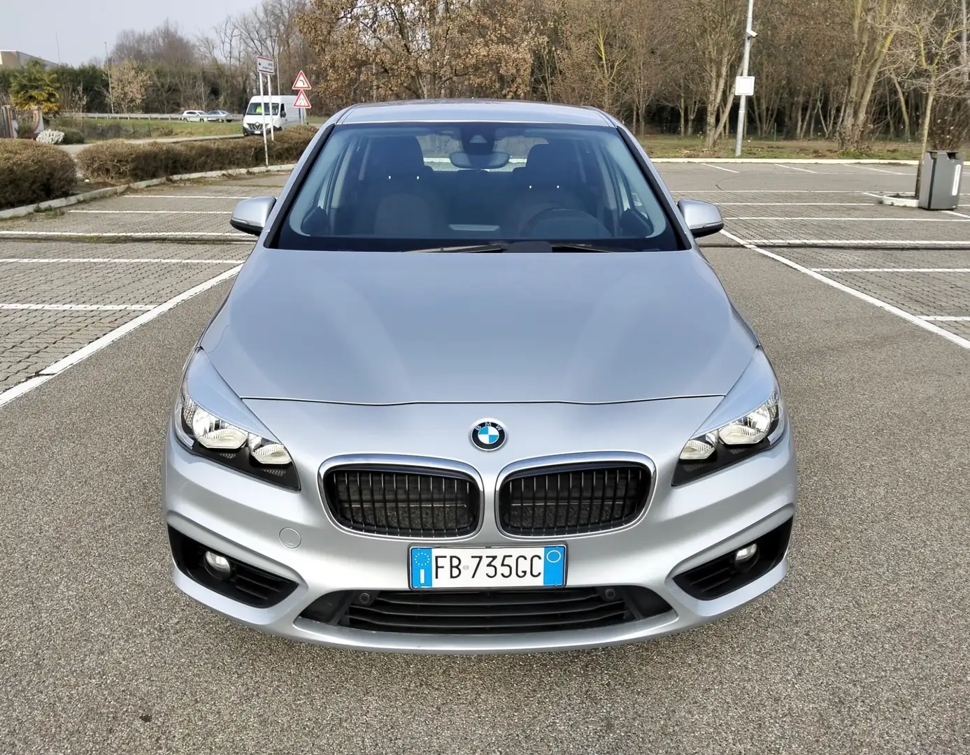 BMW 216 216d Automatic*Navi*Pdc*Euro 6 Silber - 2