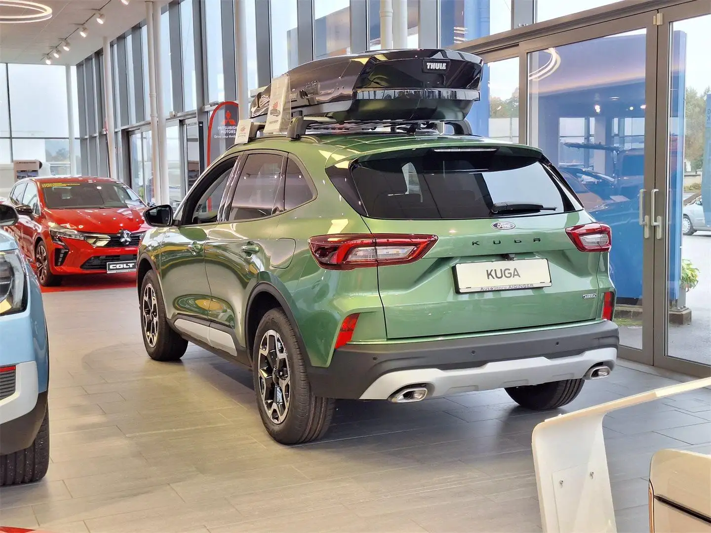 Ford Kuga 2,5l Active PHEV 243PS Grün - 2