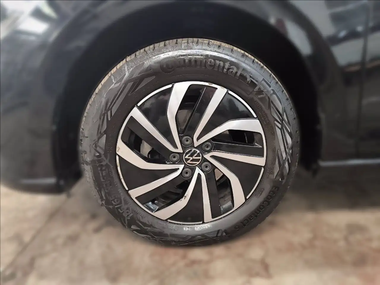 Volkswagen Polo 1.0 tsi life 95cv dsg 7
