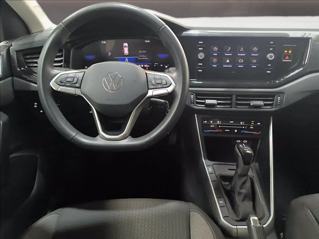 Volkswagen Polo 1.0 tsi life 95cv dsg 9