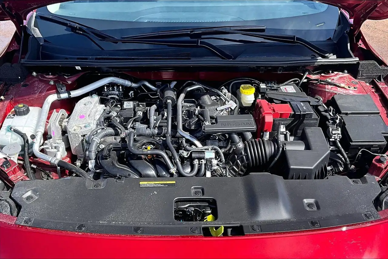Nissan Sentra снимка Nissan Sentra