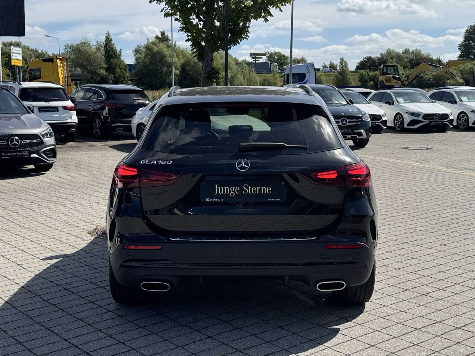 Mercedes-Benz GLA 180