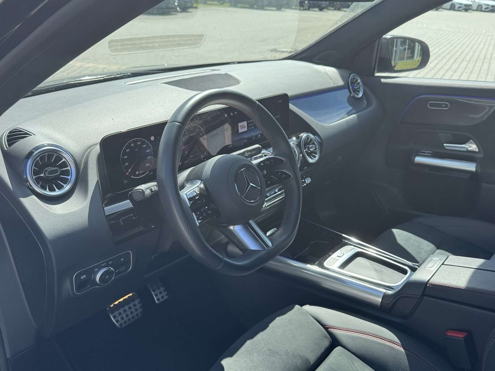 Mercedes-Benz GLA 180