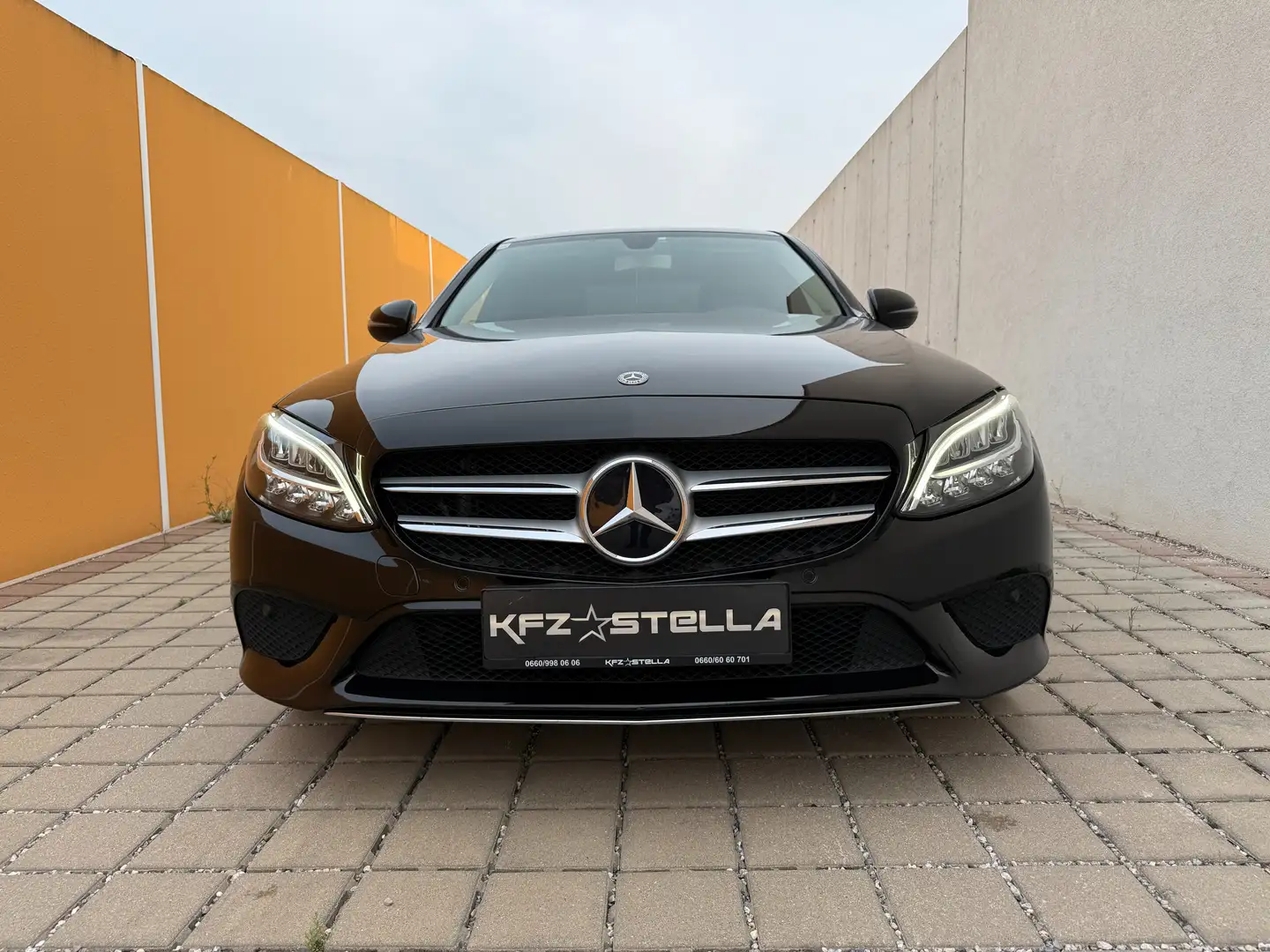 Mercedes-Benz C 200 d Avantgarde Lim. Facelift 9G / Kamera / LED / Schwarz - 2