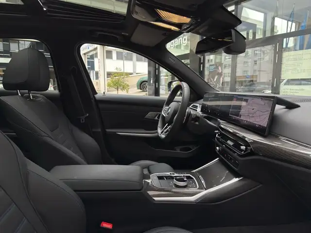 BMW M view 4