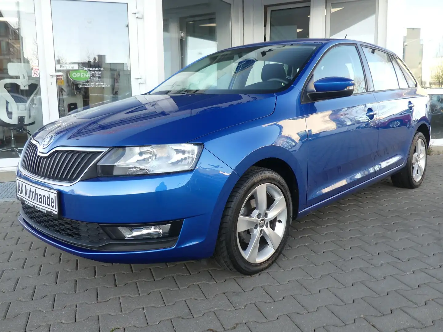 Skoda Rapid/Spaceback Spaceback Cool Edition PDC Klima Blau - 1