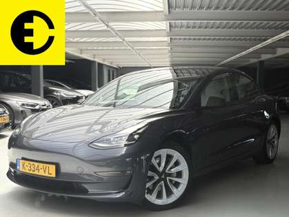 Tesla Model 3 Long Range RWD 75 kWh | FSD | Warmtepomp | Pano da