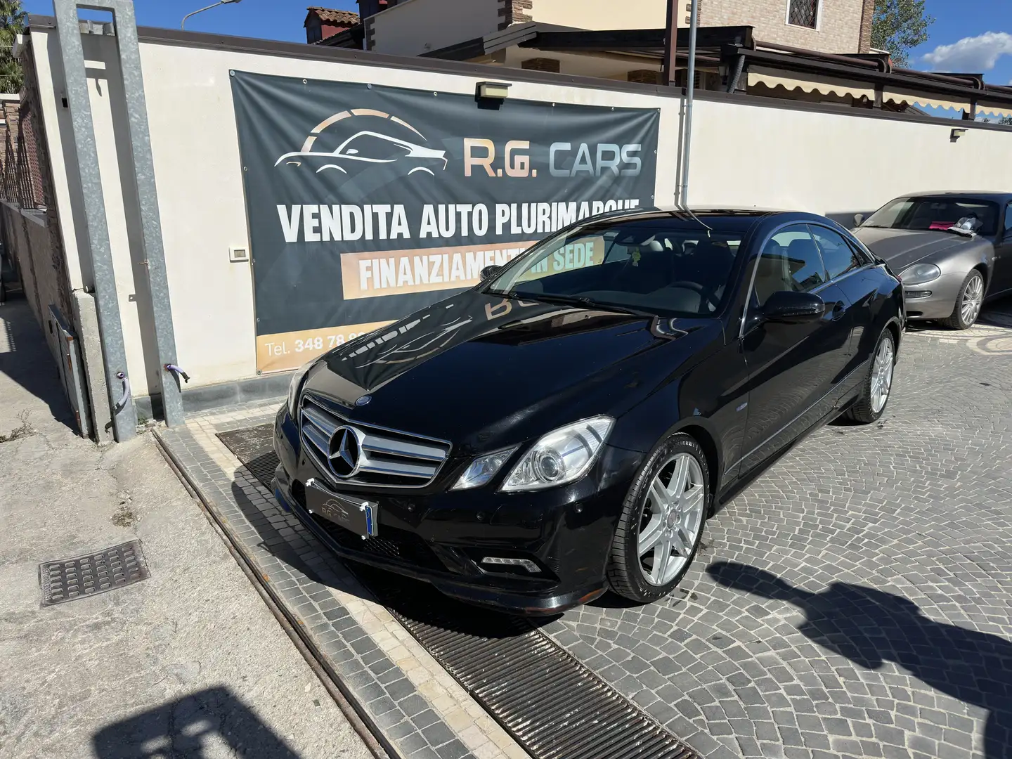 Mercedes-Benz E 250 Coupe cdi be Executive - 1