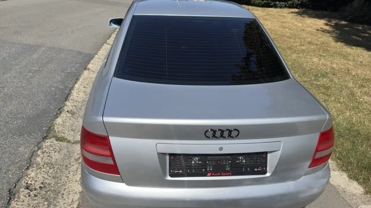 Audi A4 1.9 TDI, foto 4