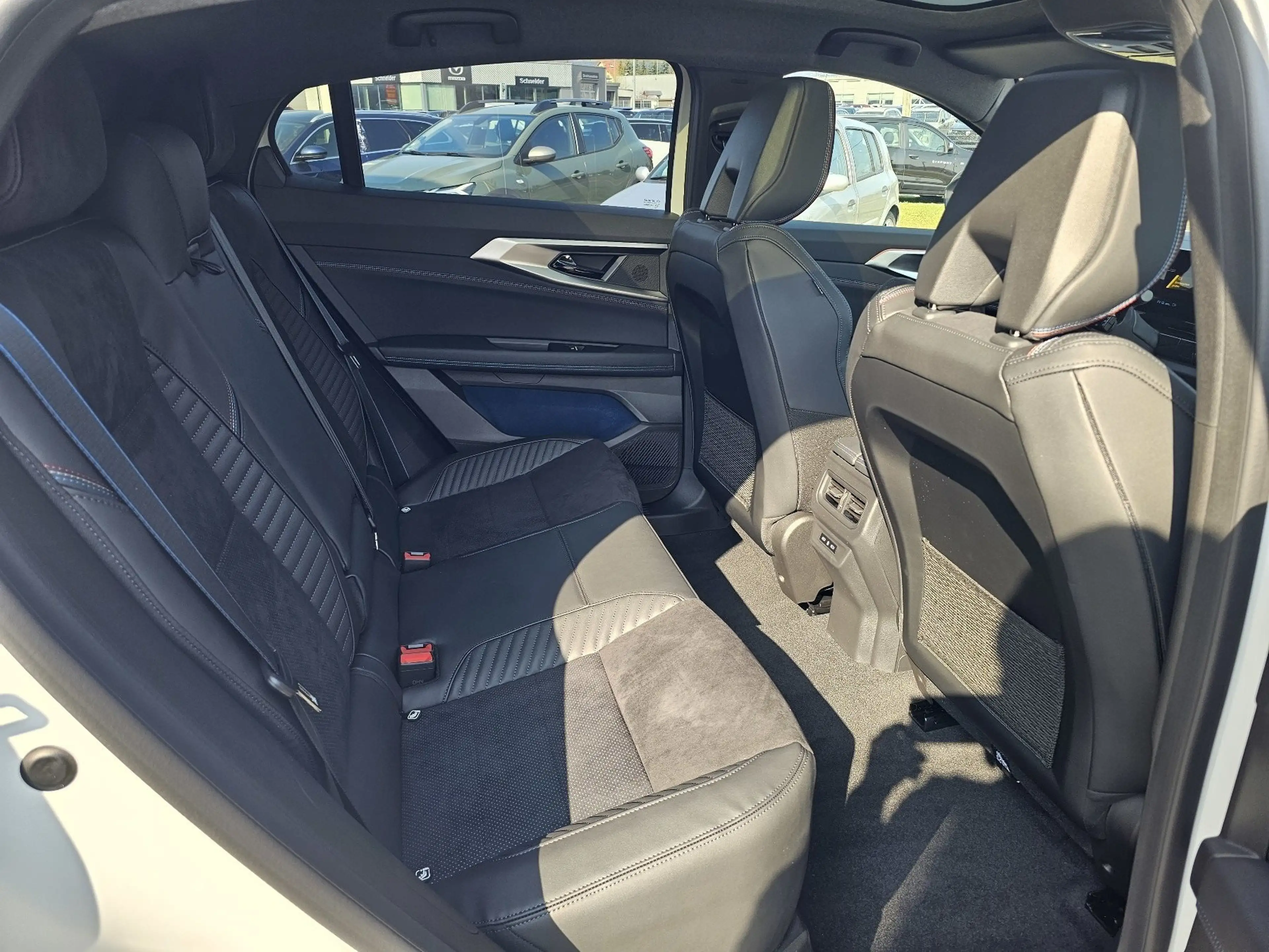 Renault Rafale Esprit Alpine E-Tech Full Hybrid 200 — photo 8