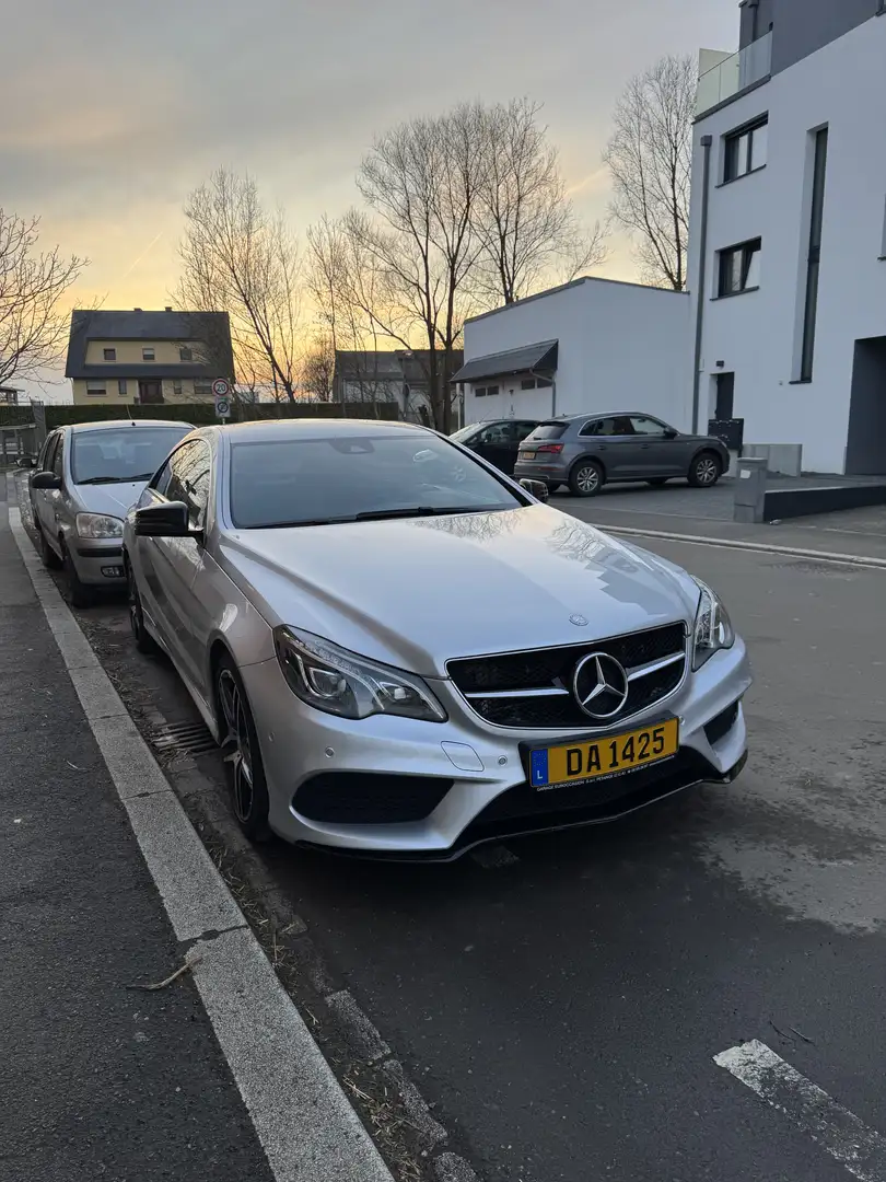 Mercedes-Benz E 220 d Coupe 9G-TRONIC AMG Line - 1