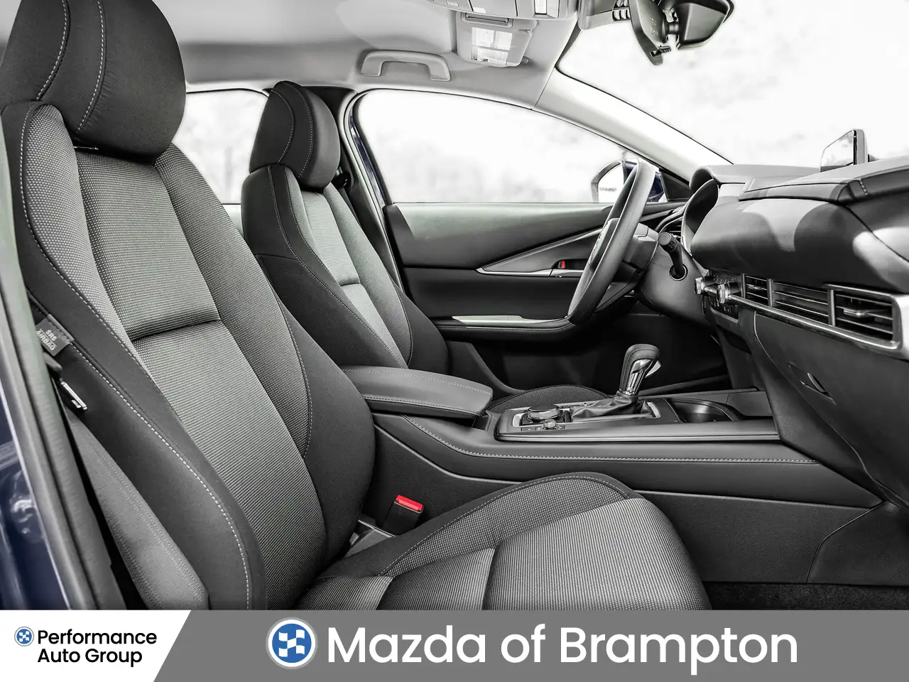Mazda CX-30 снимка Mazda CX-30