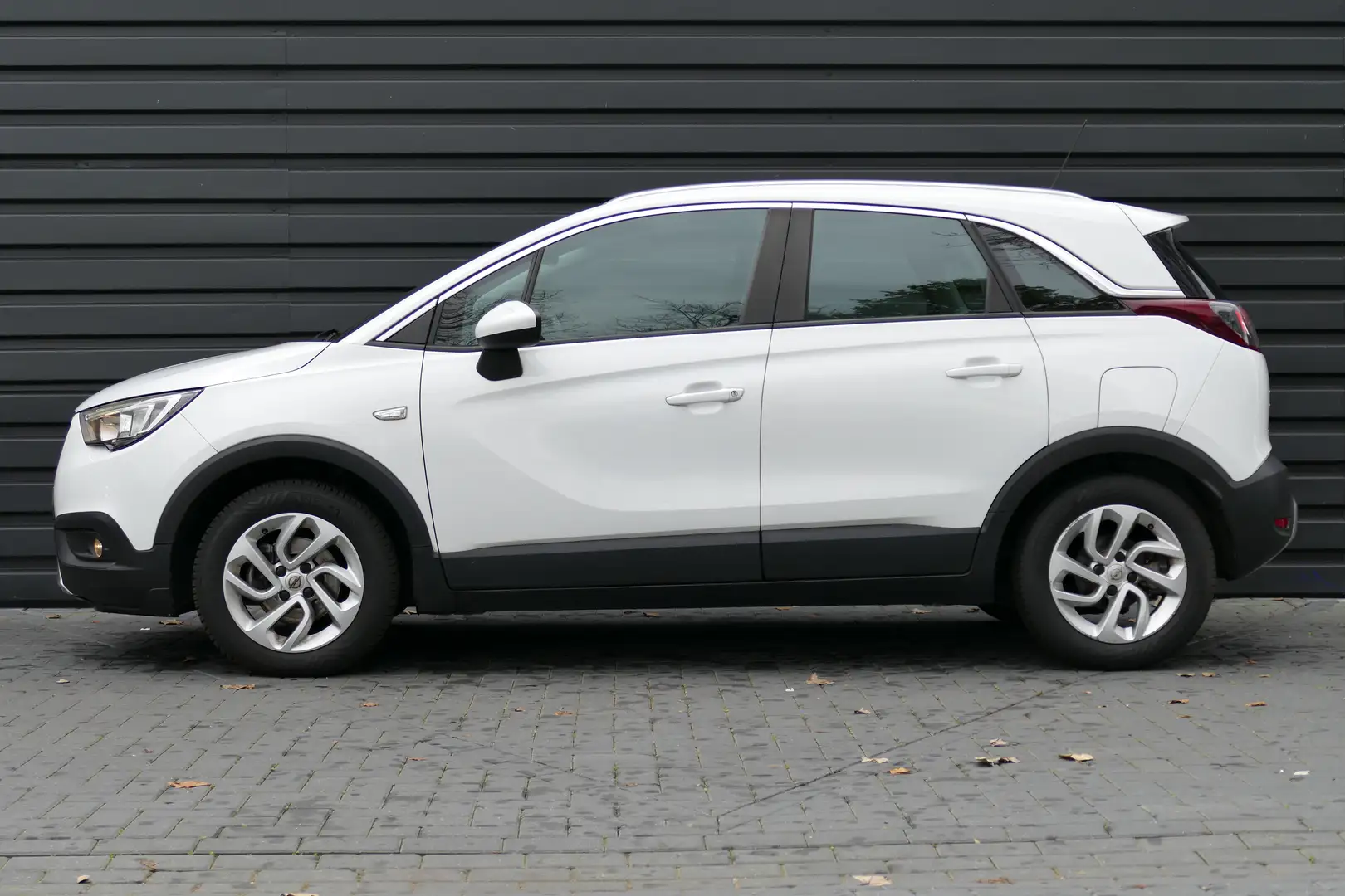 Opel Crossland X 1.2 TURBO 110PK ONLINE EDITION / NAVI / CLIMA / PD Blanc - 2