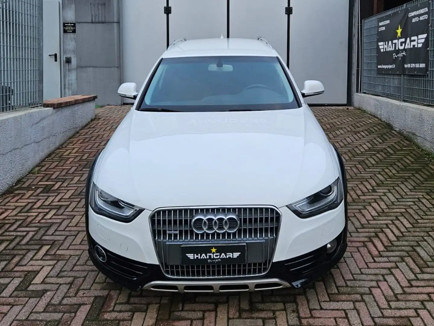 Audi A4 allroad 2.0 tdi Advanced s-tronic Weiß - 2