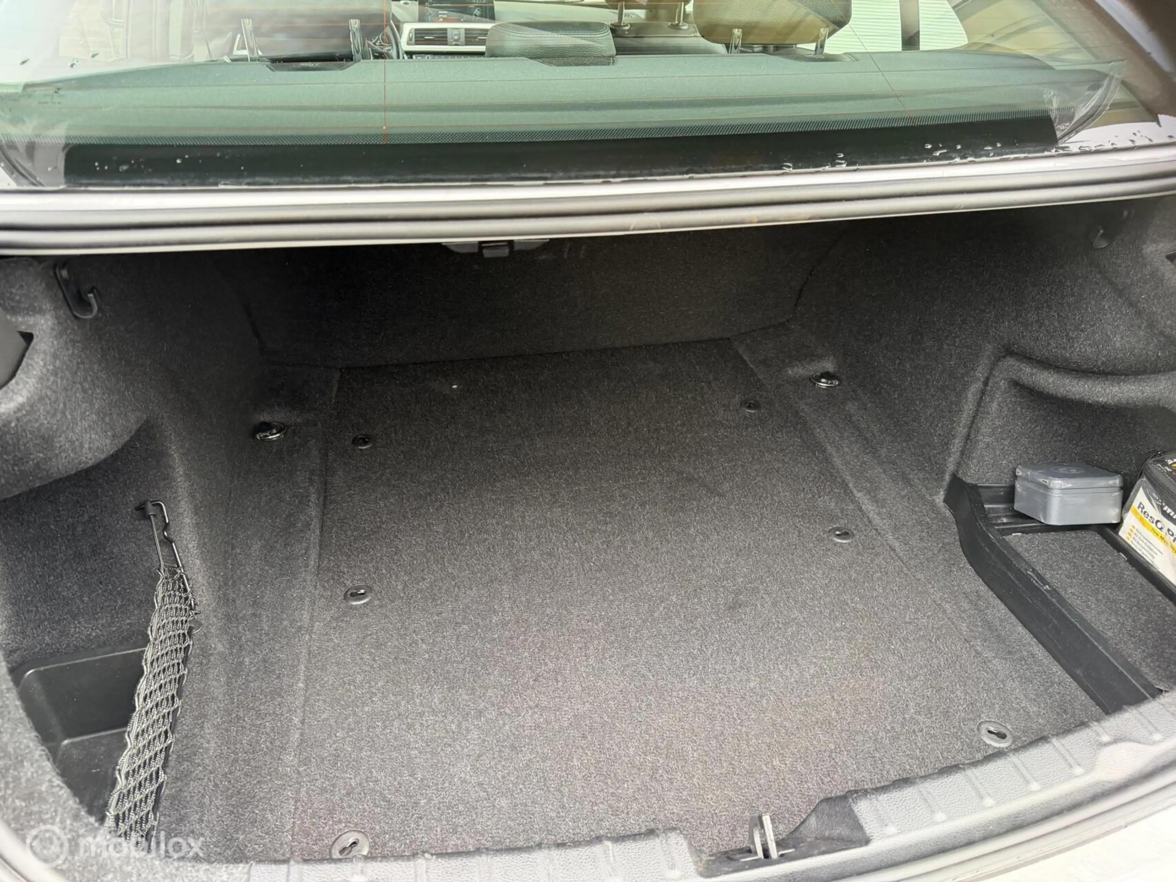 BMW 318 3-serie 318i LCI High Executive Leder Stoelverwarm — photo 21