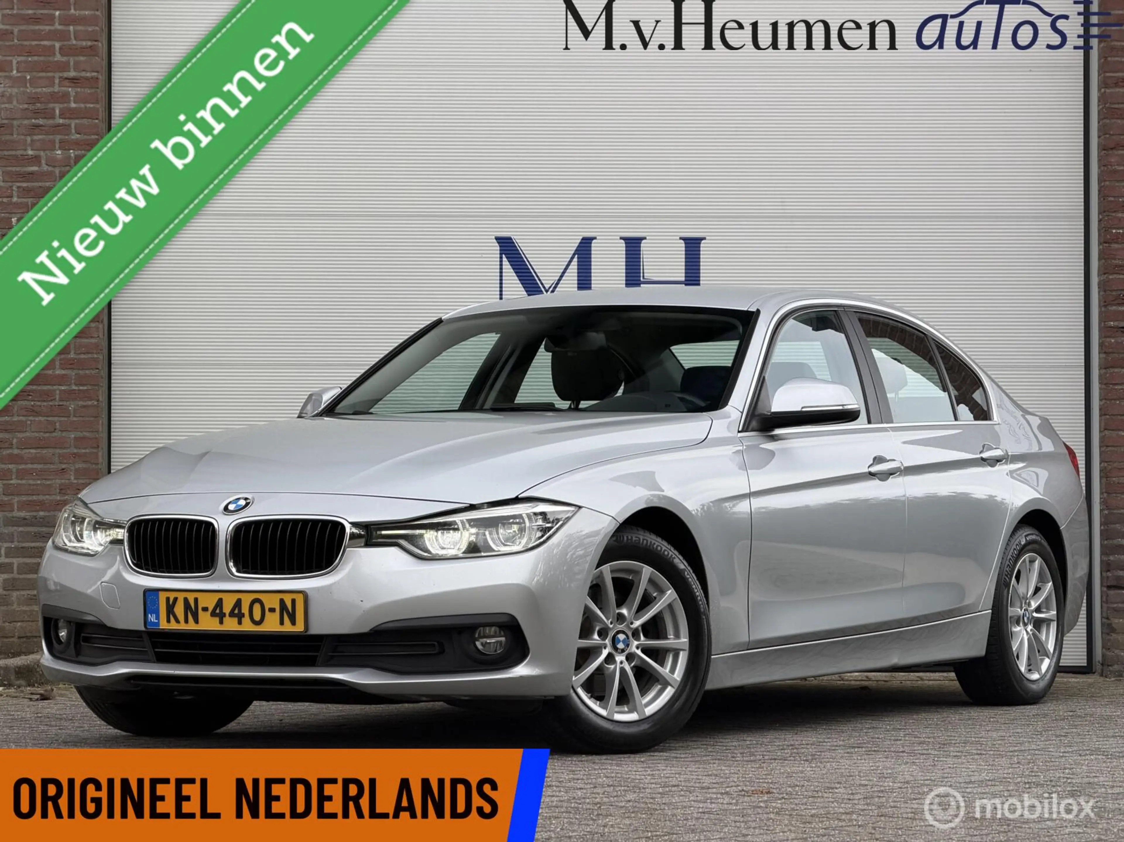 BMW 318 3-serie 318i LCI High Executive Leder Stoelverwarm