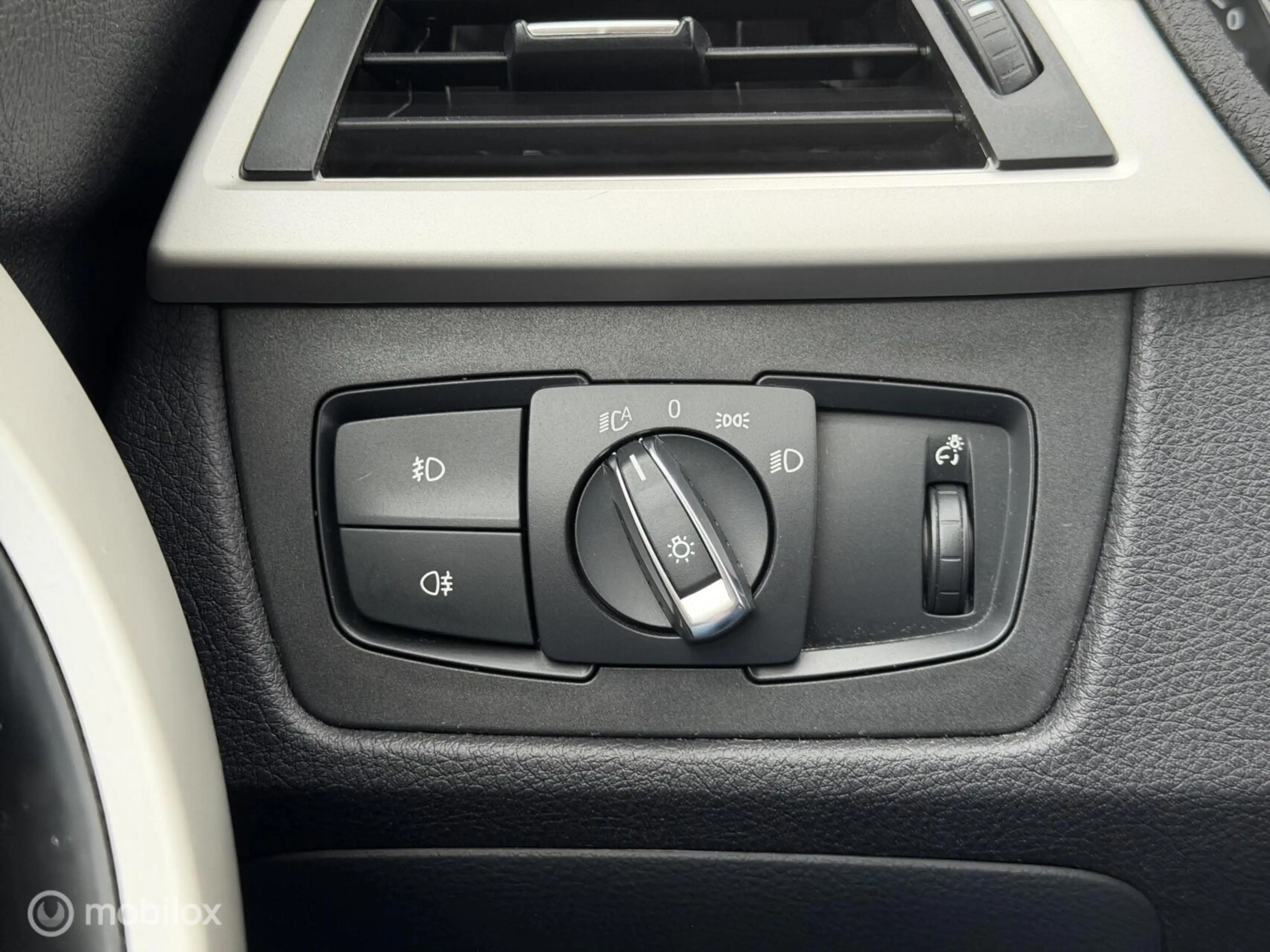 BMW 318 3-serie 318i LCI High Executive Leder Stoelverwarm — photo 24