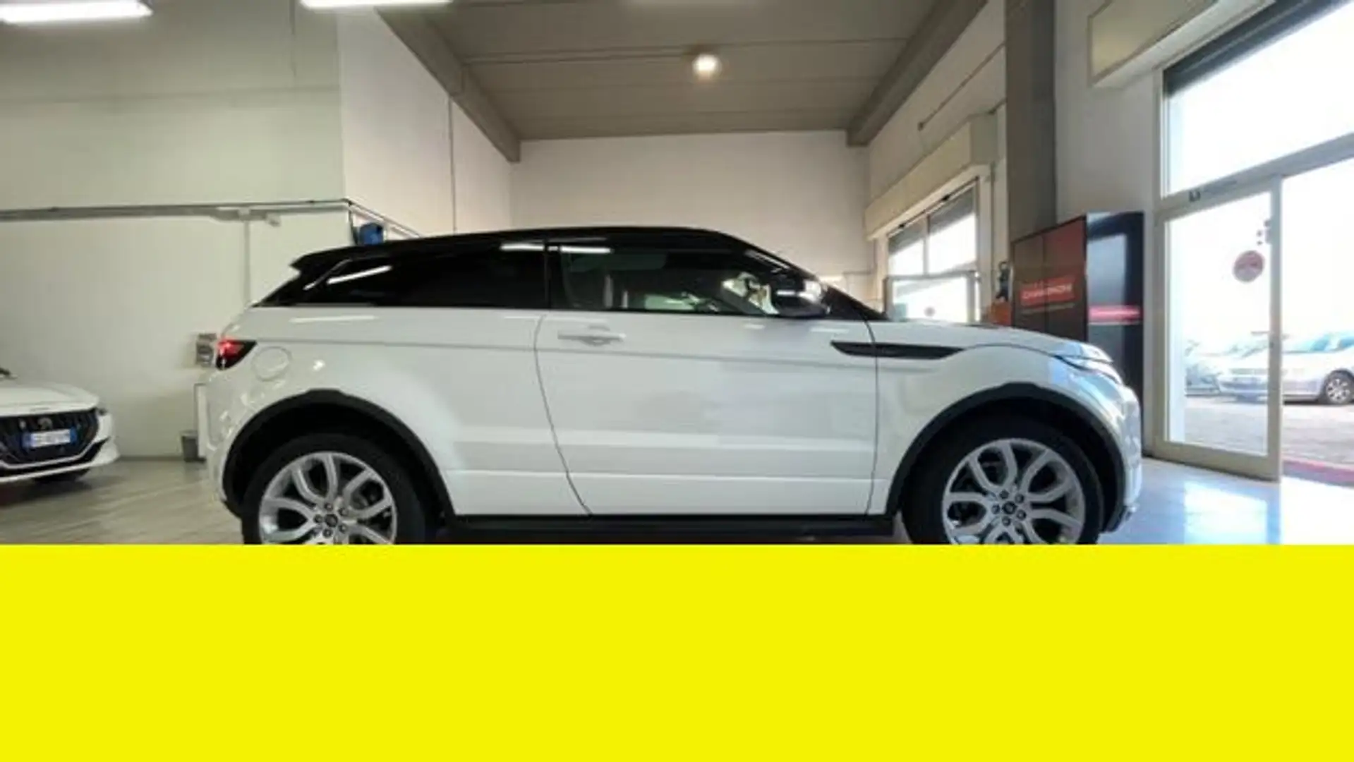 Land Rover Range Rover Evoque - 2
