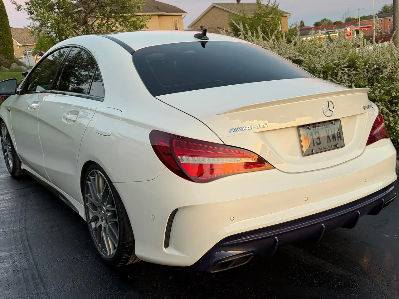 Mercedes-Benz CLA снимка Mercedes-Benz CLA