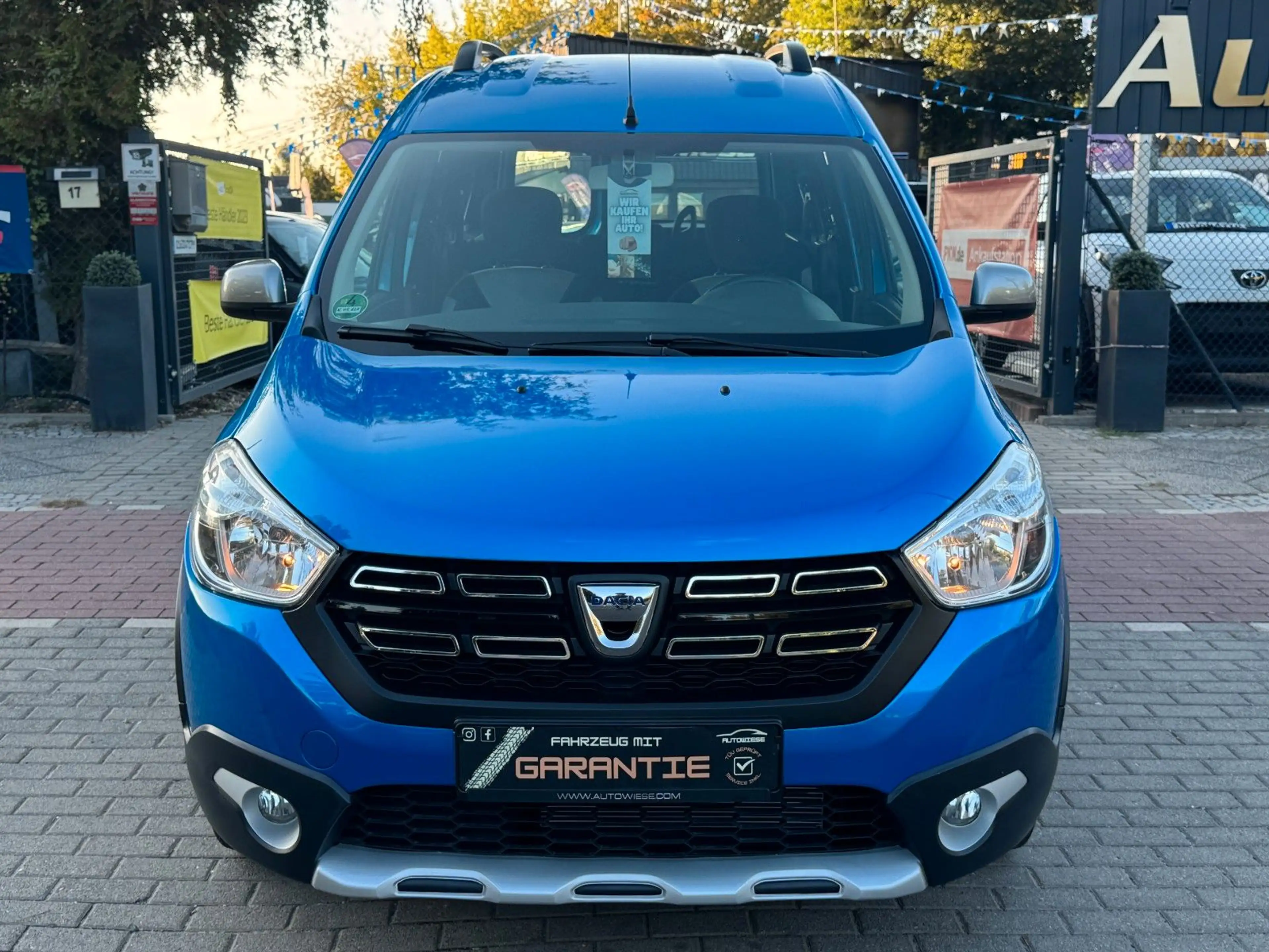 Dacia Dokker Stepway 1.6*Navi*Tempomat*PDC* — photo 2