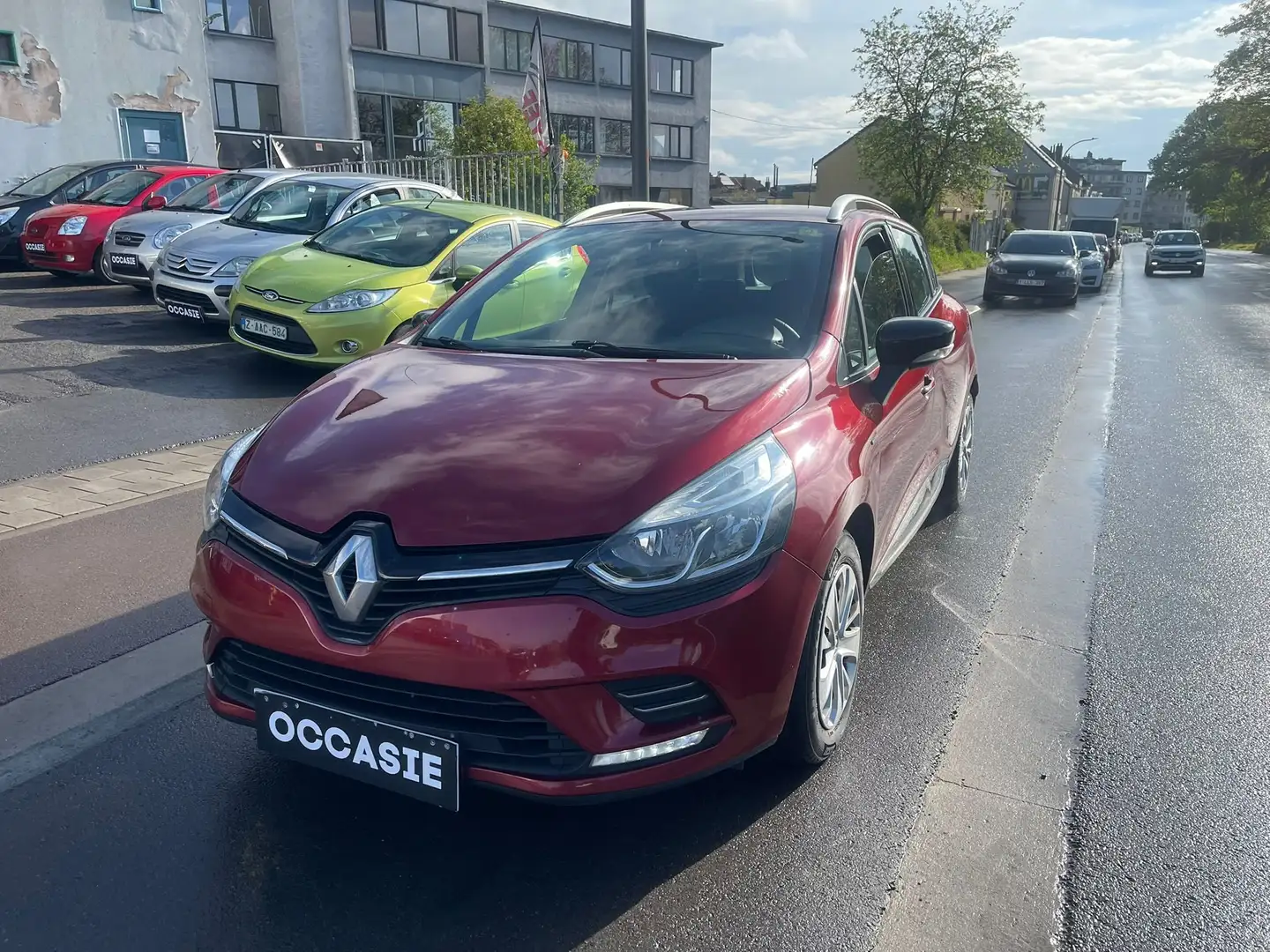 Renault Clio 1.2i Limited Rouge - 1