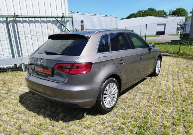 Audi A3 view 4