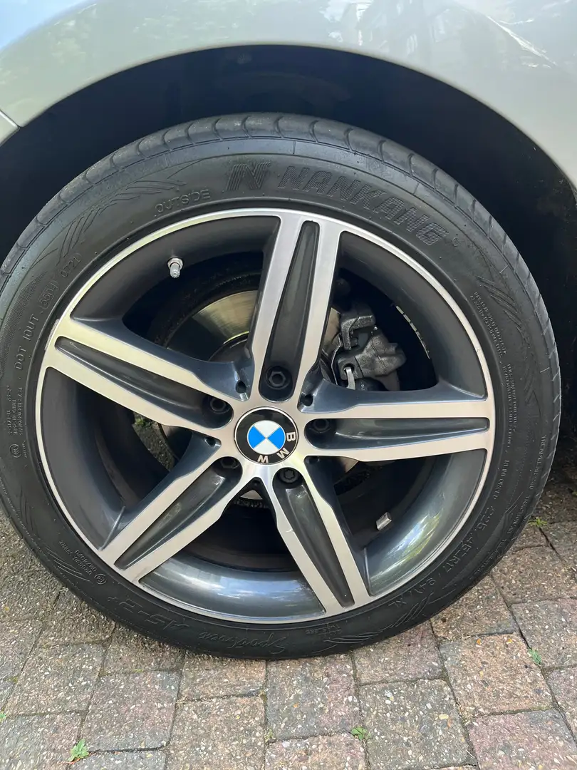 BMW 118 118iA Sport Line Argent - 2