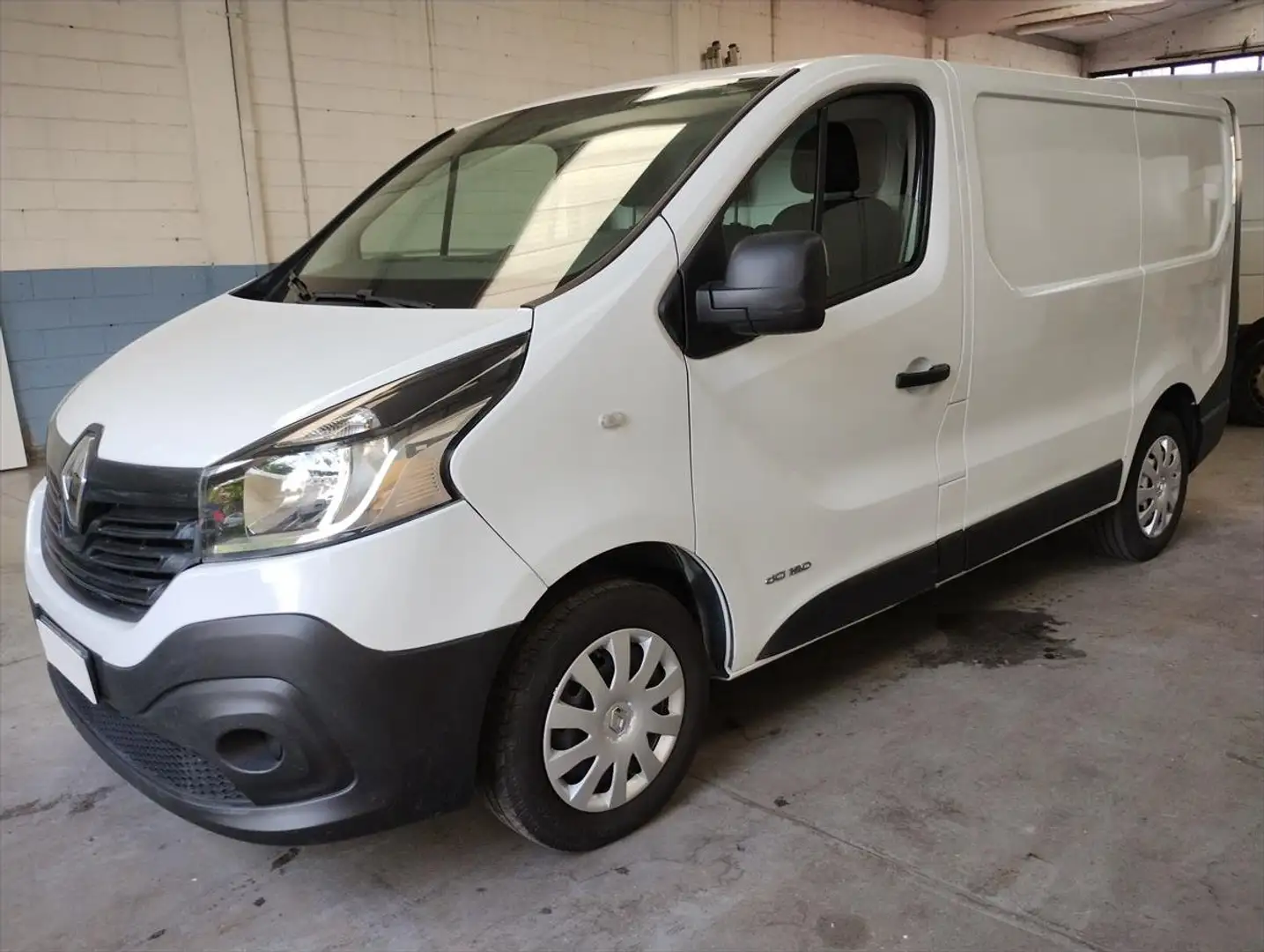 Renault Trafic 1.6 dci Euro 6b 120cv +IVA Bianco - 1