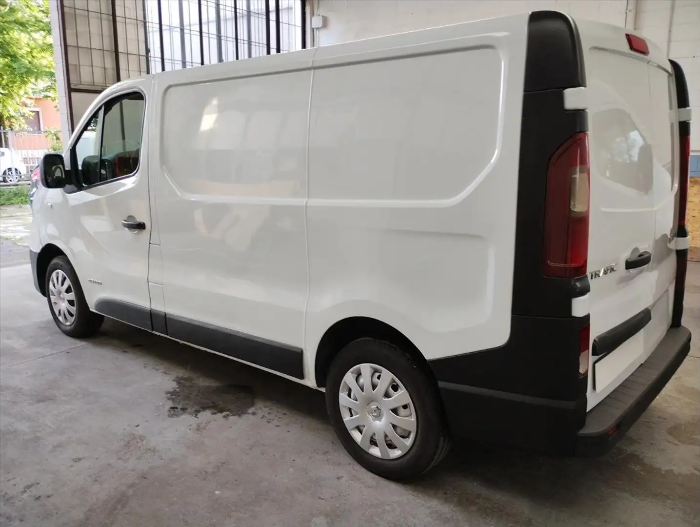Renault Trafic 1.6 dci Euro 6b 120cv +IVA Bianco - 2
