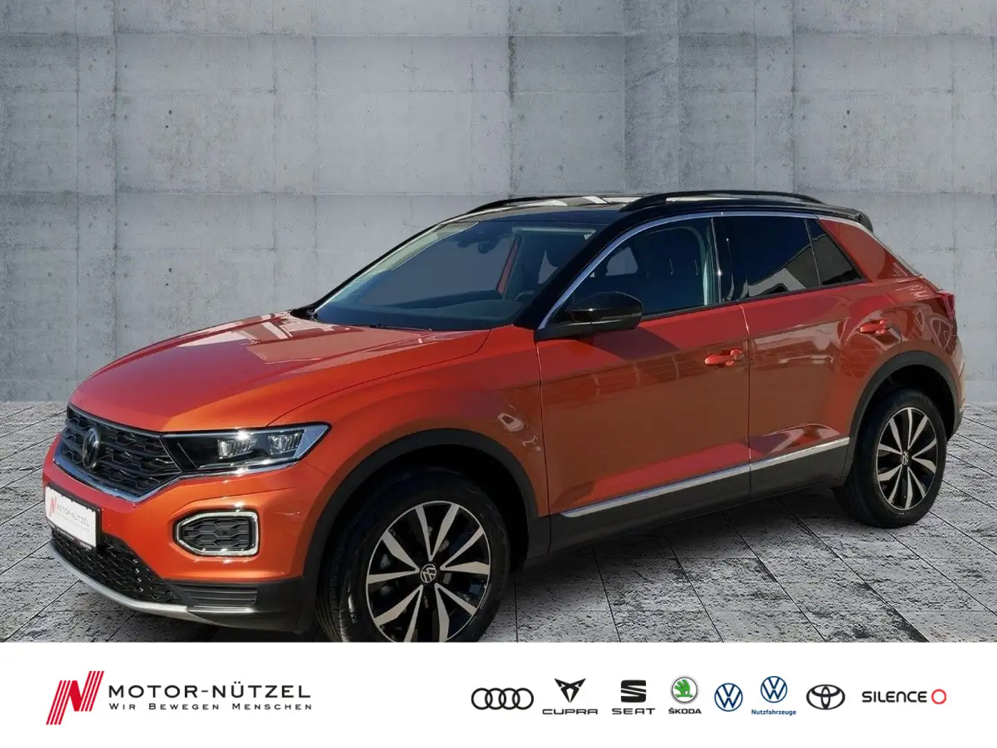 Volkswagen T-Roc 1.0 TSI STYLE LED+DAB+BT+SHZ+PDC+MFL+PANO Orange - 1