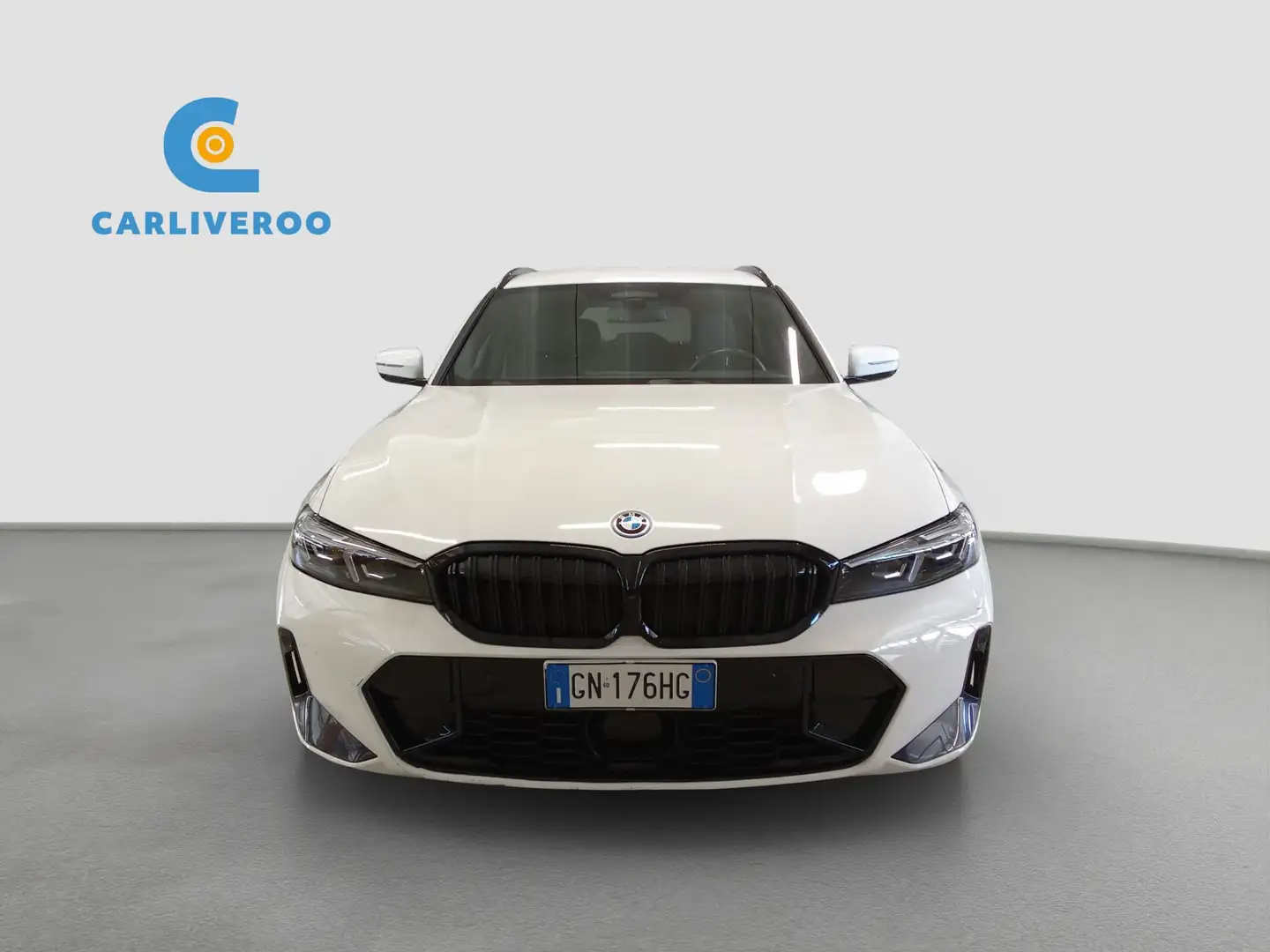 BMW 320 320e G21 Touring MSport Auto White - 2