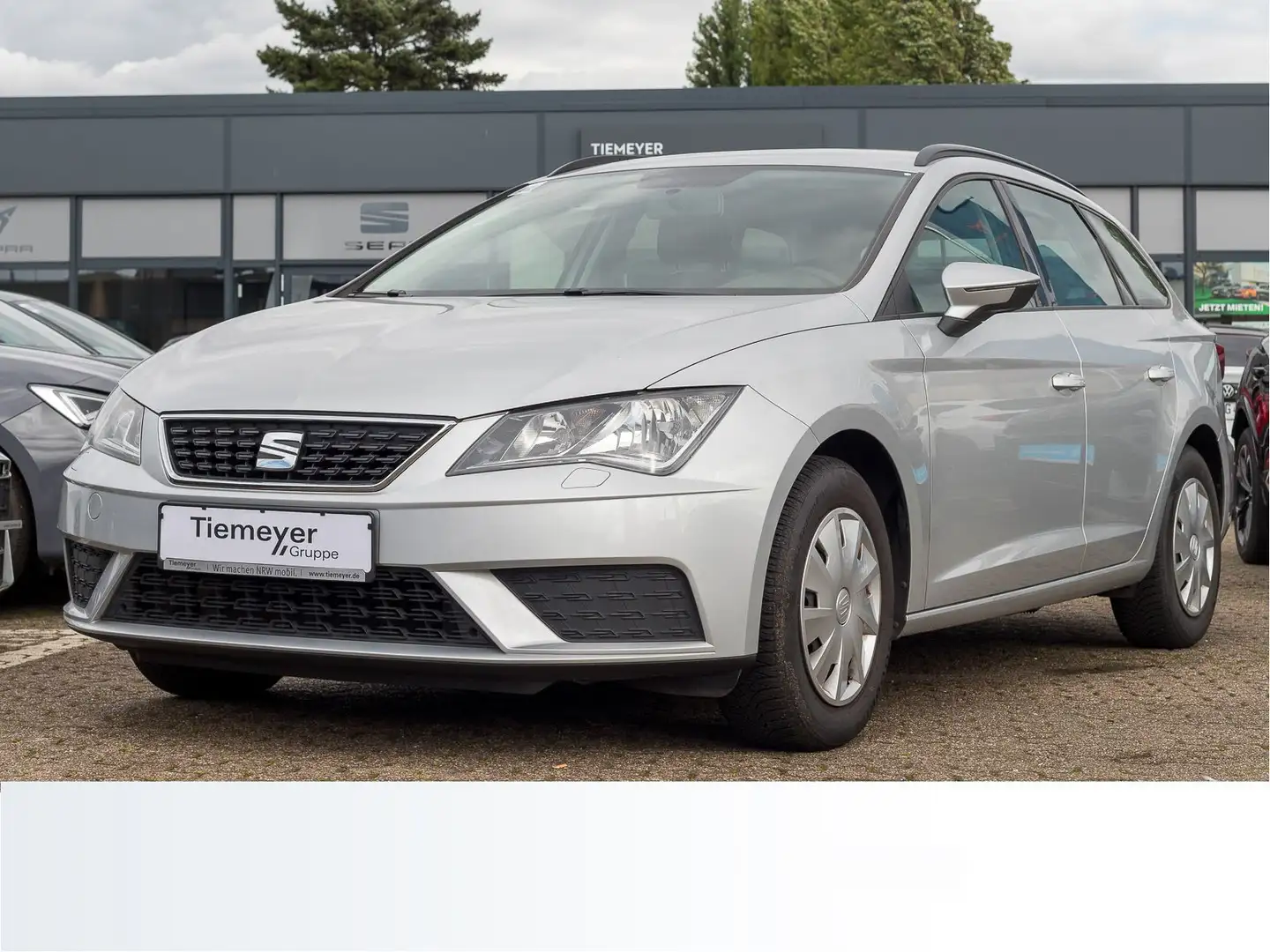 SEAT Leon Sportstourer 1.2 TSI CLIMATRONIC SITZHZ Argent - 2