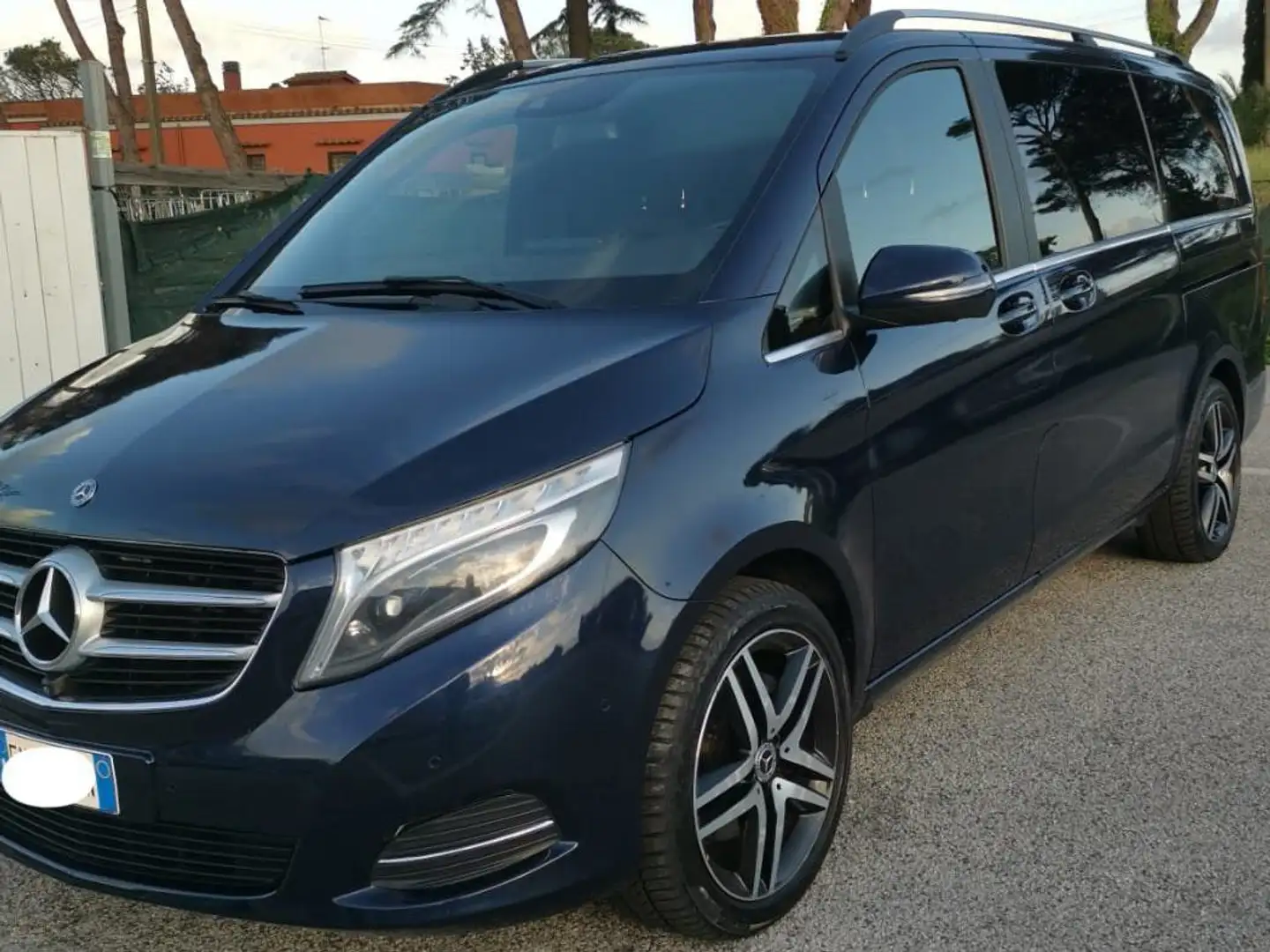 Mercedes-Benz V 250 Classe V -250 Exclusive 4matic L auto - 2